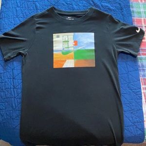 Nike T-Shirt in black.  Like new!